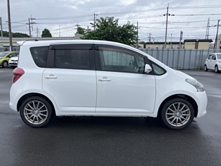 TOYOTA RACTIS 2010