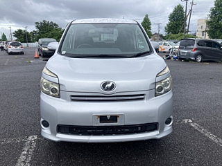 TOYOTA VOXY 2008