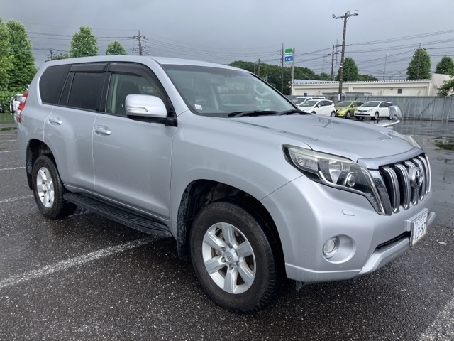 TOYOTA LAND CRUISER PRADO 2015