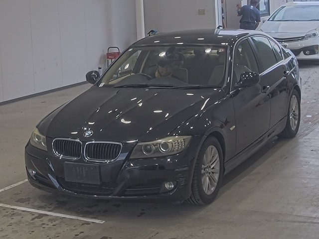 BMW 3 SERIES 2010
