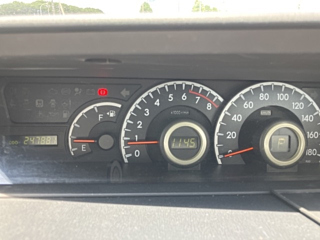 TOYOTA VOXY 2013