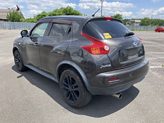 NISSAN JUKE 2011
