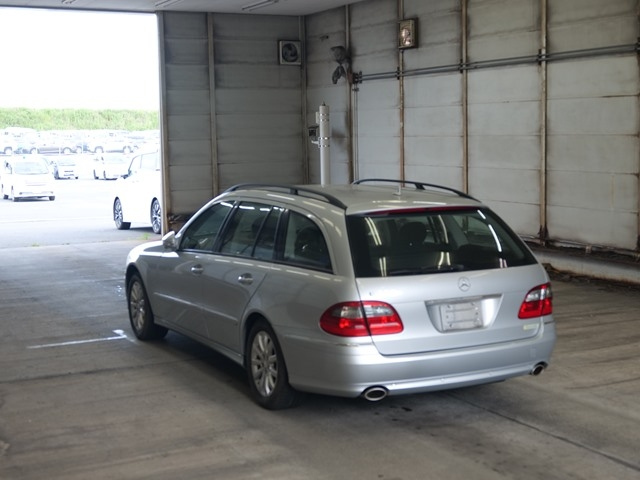 MERCEDES BENZ E CLASS WAGON 2008