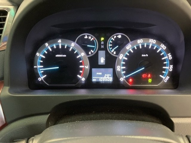 TOYOTA ALPHARD 2008