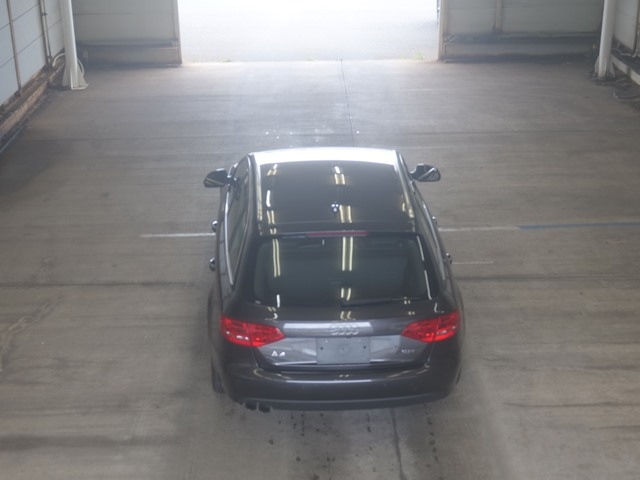 AUDI A4 2008