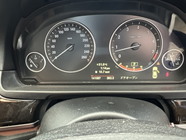 BMW 5 SERIES 2010