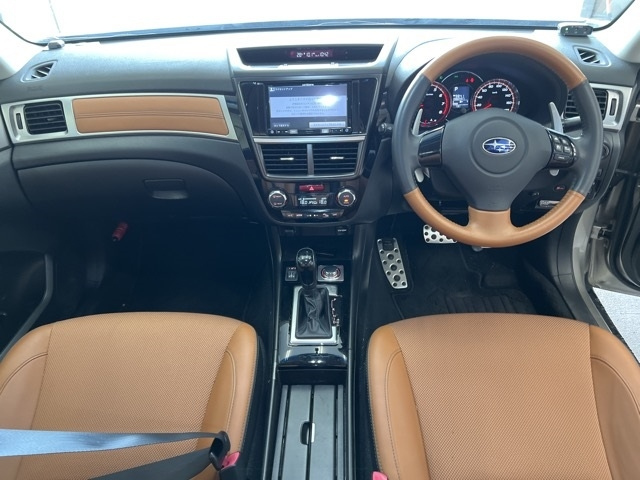 SUBARU EXIGA 2015