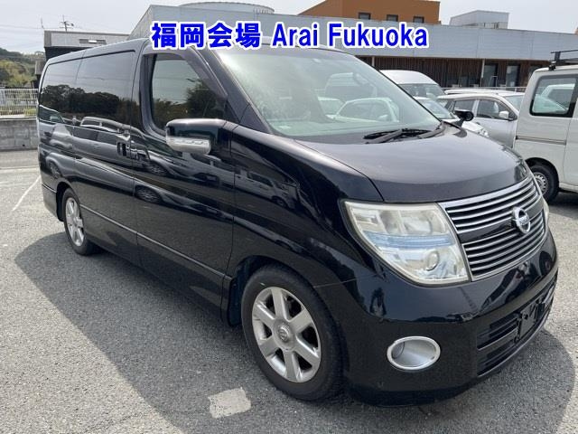NISSAN ELGRAND