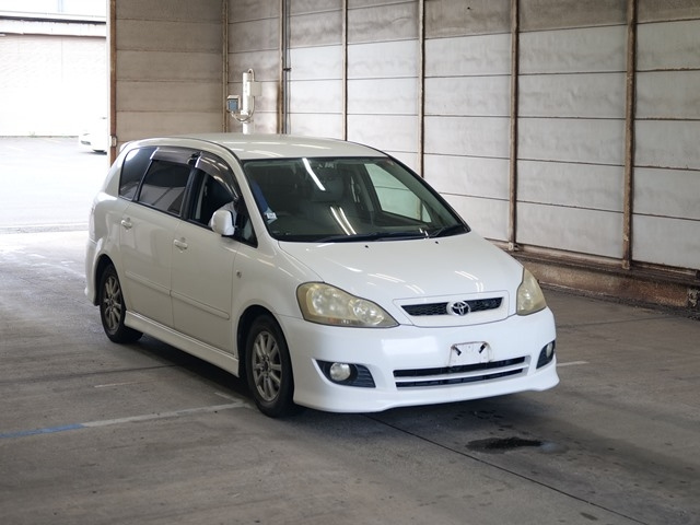 TOYOTA IPSUM 2006