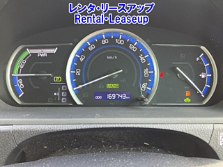 TOYOTA NOAH 2014
