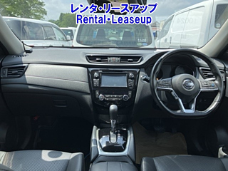 NISSAN X-TRAIL 2018