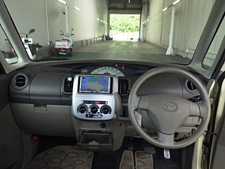 DAIHATSU TANTO 2009