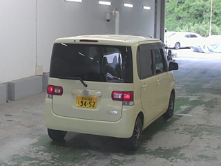 DAIHATSU TANTO 2009