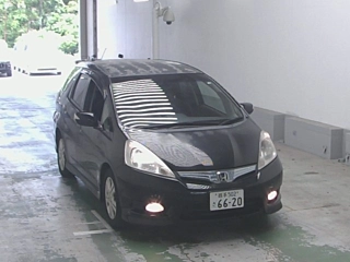 HONDA FIT SHUTTLE 2011