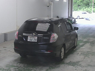 HONDA FIT SHUTTLE 2011