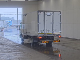 ISUZU ELF 2018