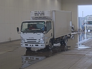 ISUZU ELF 2019