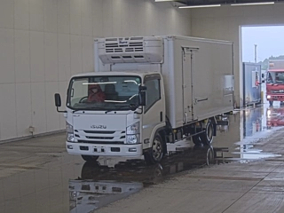 ISUZU ELF 2020