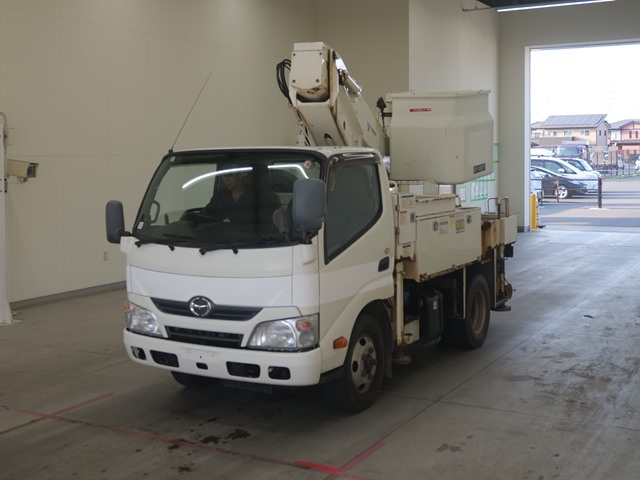HINO DUTRO 2014