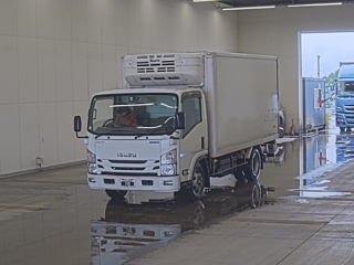 ISUZU ELF 2019
