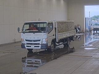 MITSUBISHI CANTER 2018
