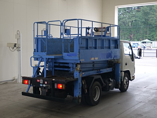 ISUZU ELF 2013