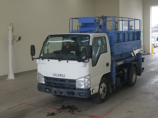 ISUZU ELF 2013