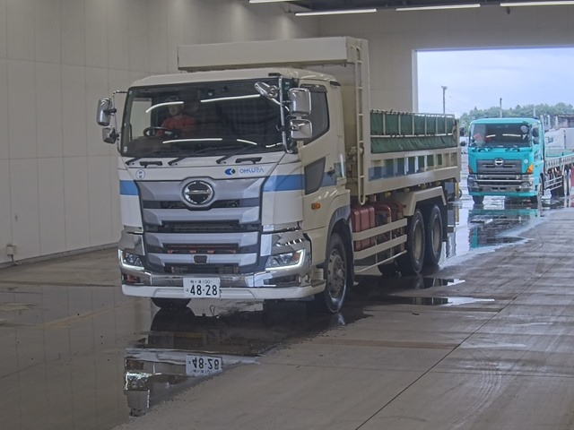 HINO TRUCK 2019