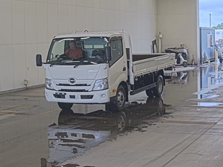HINO DUTRO 2022