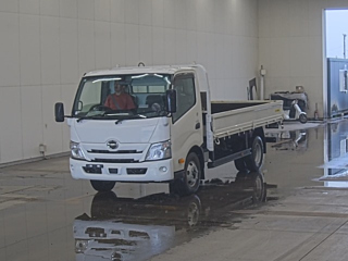 HINO DUTRO 2022