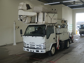 ISUZU ELF 2008
