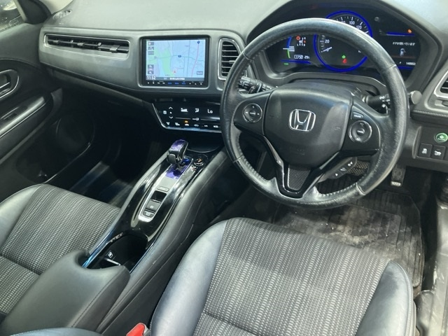 HONDA VEZEL 2013