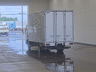 ISUZU ELF 2015
