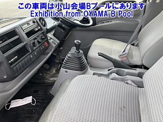 HINO DUTRO 2016