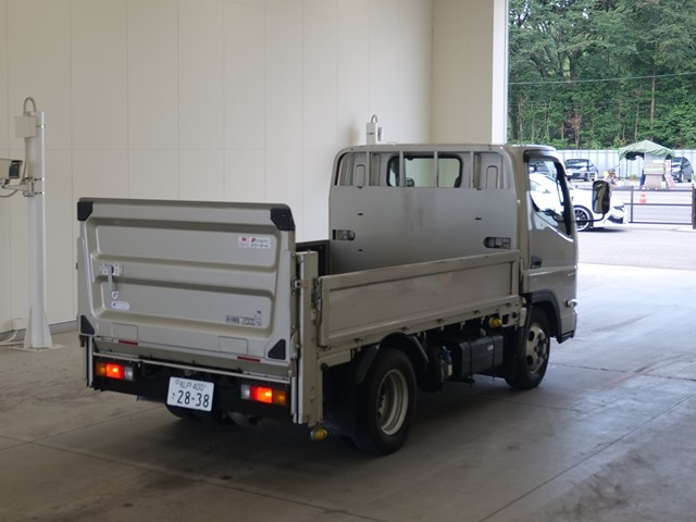 MITSUBISHI CANTER 2022