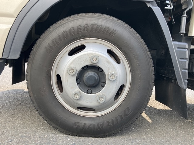 MITSUBISHI CANTER 2022