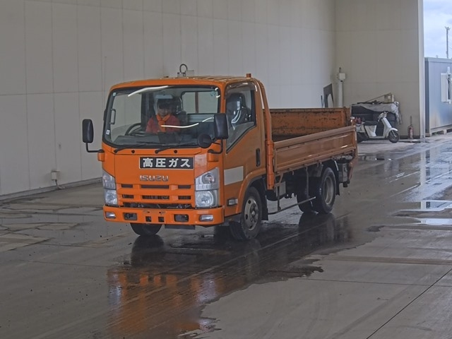 ISUZU ELF 2014