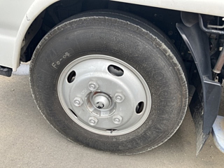 ISUZU ELF 2011