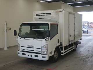 ISUZU ELF 2012