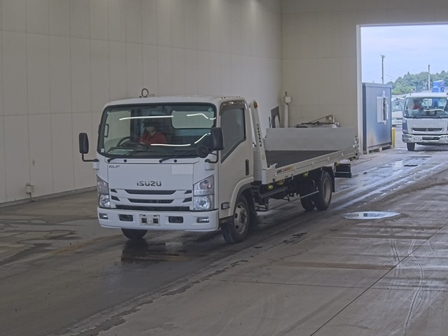ISUZU ELF 2018