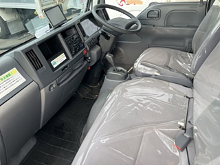 ISUZU ELF 2016