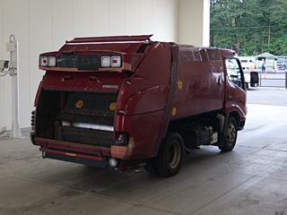 HINO DUTRO 2015