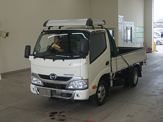HINO DUTRO 2017