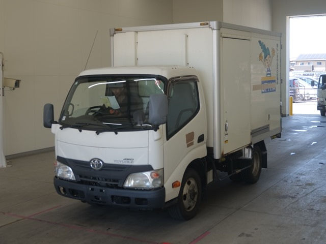 TOYOTA TOYOACE 2011