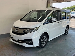HONDA STEP WAGON 2015