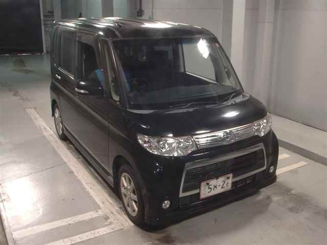 DAIHATSU TANTO 2012