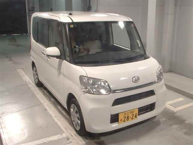 DAIHATSU TANTO 2014