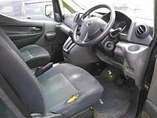 NISSAN NV200 2019