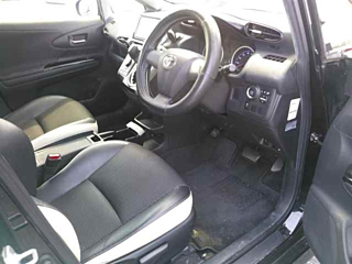 TOYOTA WISH 2015