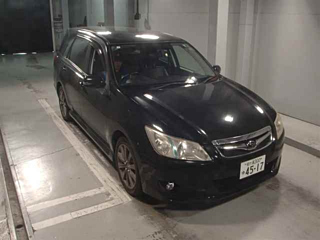 SUBARU EXIGA 2011